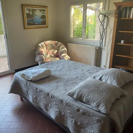 Villa De Charme Avec Piscine